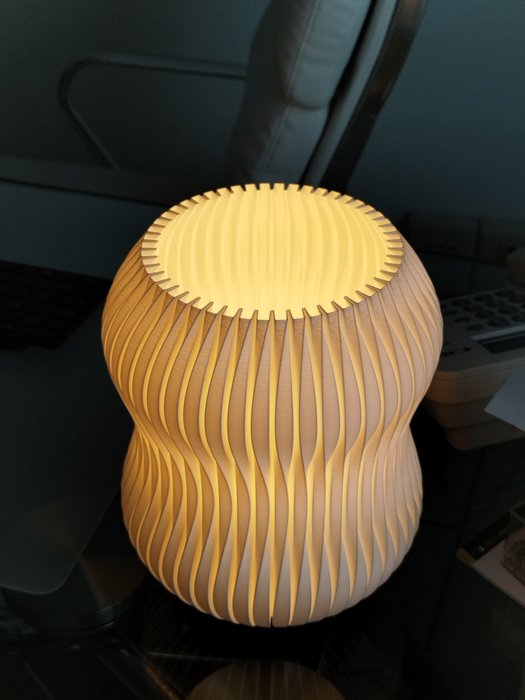 ProMaker3D Designer - Lámpara de escritorio - Onda - Biopolímero