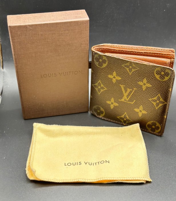 Louis Vuitton Marco Wallet