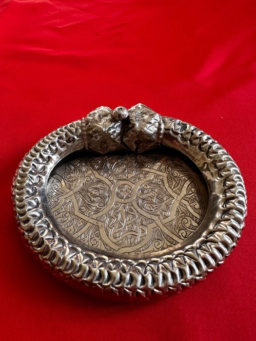 Bracelet mounted on ashtray NO RESERVE - Silver - North Africa - 19th - 20th century        