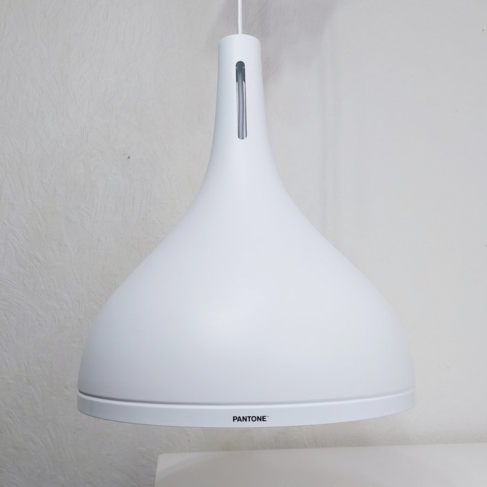 e3light - Lampe à suspendre - Pantone Castor 35 - Blanc - Métal