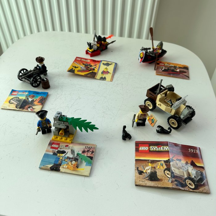 LEGO - Vintage - Adventurers, Castle, Pirates and Western (5 sets) -  5918/1747/6790/2848/1752 - 1990-1999 - Catawiki
