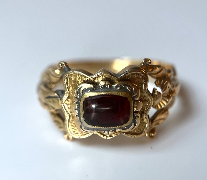 1833 Georgian - 18 karaat Geel goud - Ring Granaat