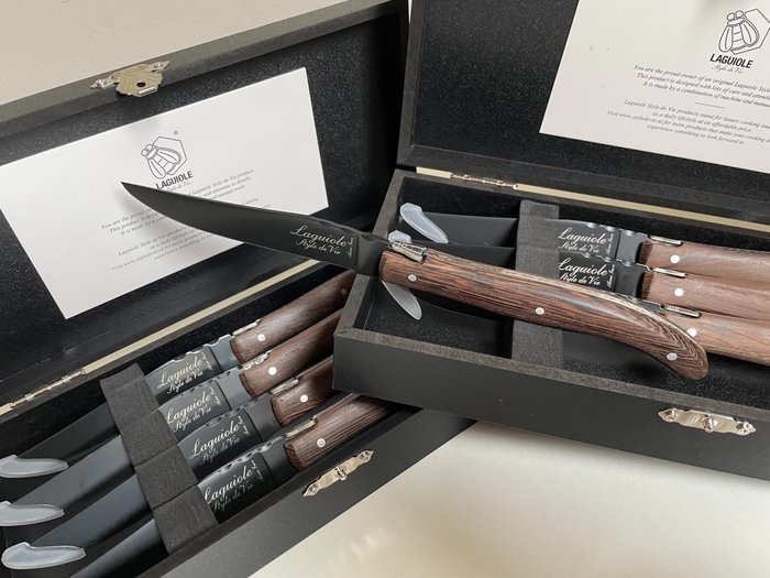 Laguiole Style de Vie - Menümesser-Set - 8 wunderschöne Steakmesser aus Wengeholz mit Echtheitszertifikat – rostfreier schwarzer Stahl