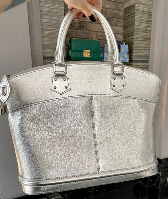 Louis Vuitton Grey Suhali Leather Lockit PM Bag