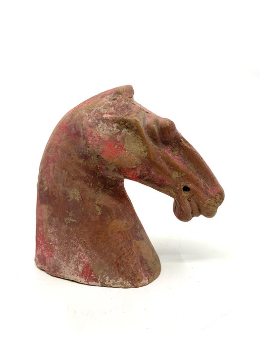 Terracota Chino antiguo, dinastía Han Protomé de un caballo - 15 cm