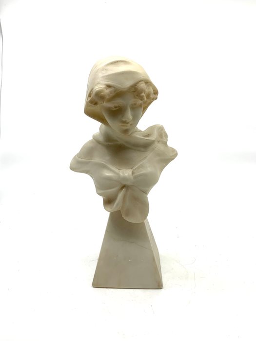 Escultura, Buste de femme Art nouveau - 30 cm - Mármol