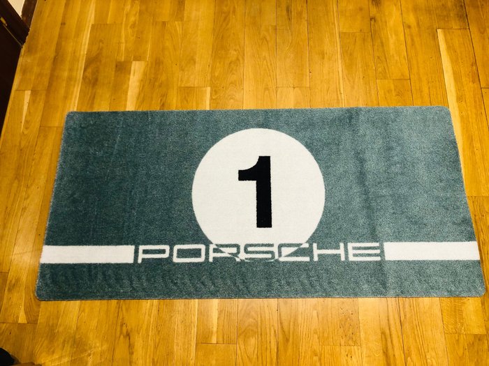 保时捷传承设计地毯 - Porsche