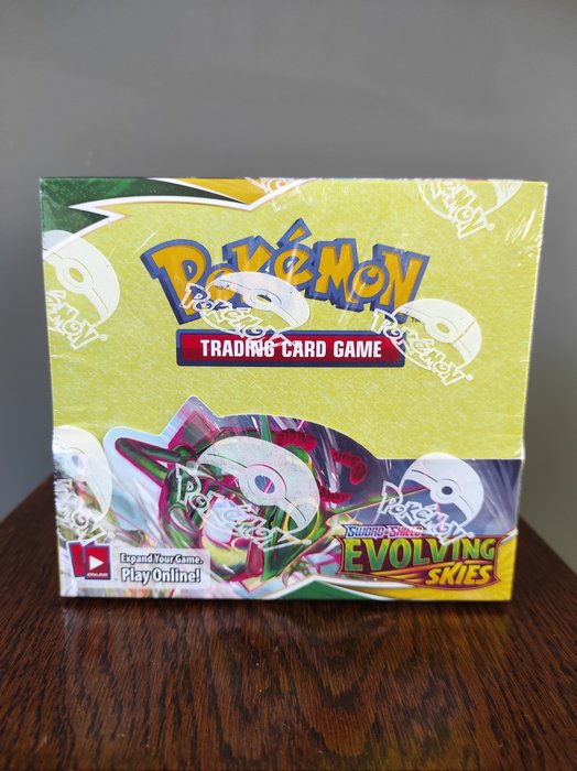 The Pokémon Company - Pokémon - Booster Box Evolving skies booster box -  Catawiki