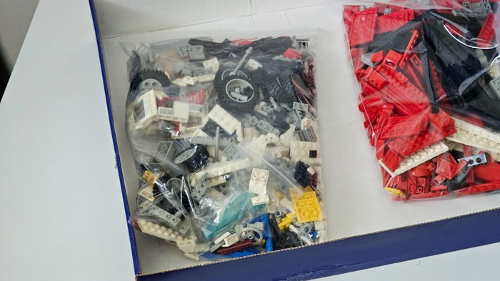 Lego – Technic – 5591-1 – Mach II Red Bird Rig – 1990-1999