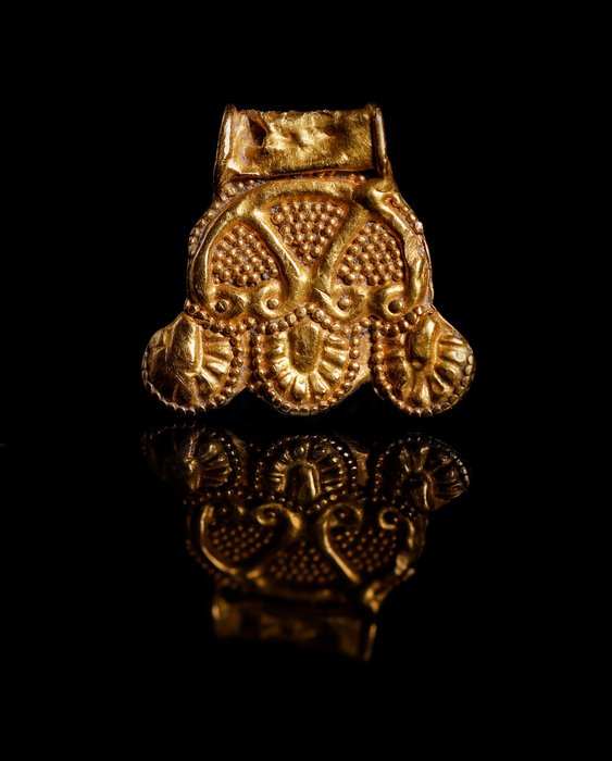 Nagyon ritka tájékozódási időszak, tartessian kultúra Granulált arany medál. Spanyol kiviteli engedély. - 1.2 cm