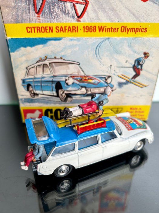 Corgi 1:43 - 1 - Model station wagon - Citroen D.S Safari Winter