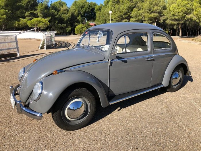 Volkswagen - 1200 Beetle Sedan - 1962