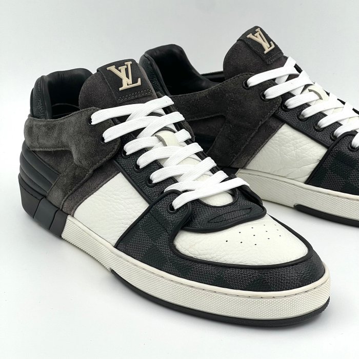 Louis Vuitton, Shoes, Authentic Louis Vuitton Slippers