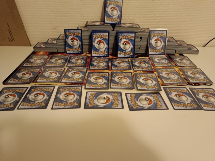 The Pokémon Company - Collection 1500+ pokémon cards
