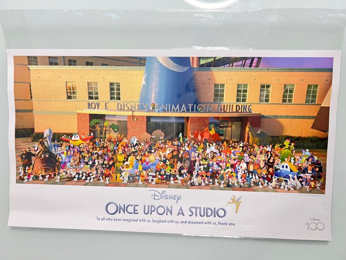 Disney Parks - Disney Cast Member 100 years celebration 42 x 24 cm lithograph - (2023)