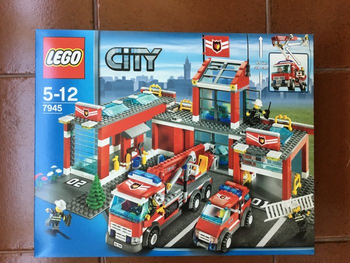 Lego - City - 7945 - Caserma dei pompieri City Fire Station - 2000-presente - Danimarca