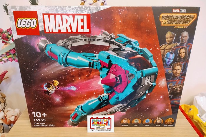 LEGO Marvel The New Guardians' Ship 76255, Spaceship Building Toy