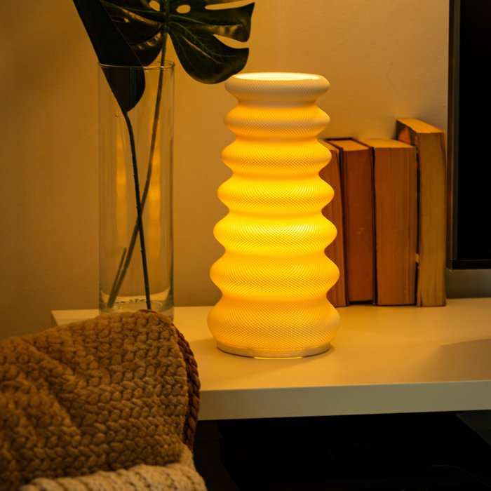 Opsis Lighting - Lampa stołowa - "Fosfor" - Biopolimer