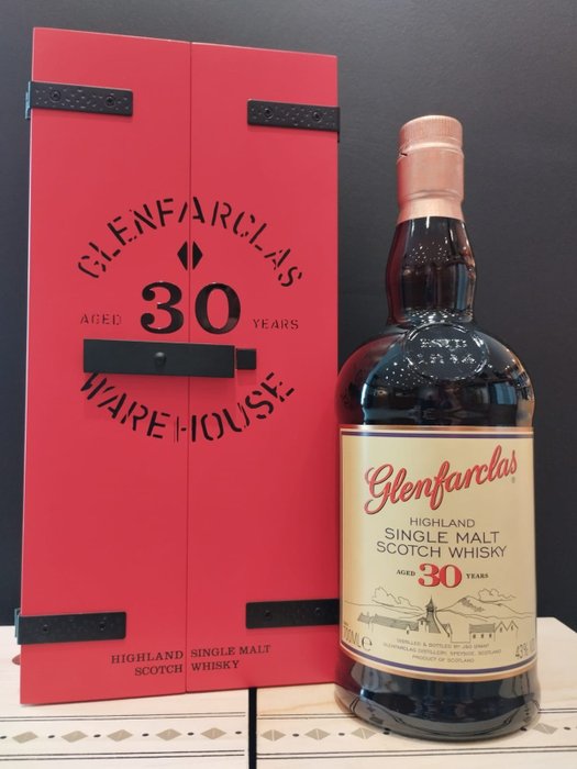 Glenfarclas 30 years old - Warehouse Edition - Original bottling  - 70 cl