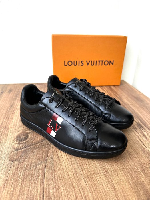 all red louis vuitton shoes
