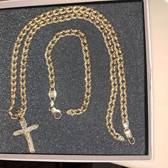 18 kt Gold - Halskette, Halskette mit Anhänger