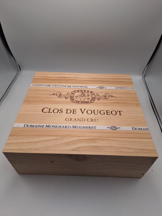 2020 Clos Vougeot Grand Cru - Domaine Mongeard Mugneret - Borgogna - 3 Bottiglie (0,75 L)