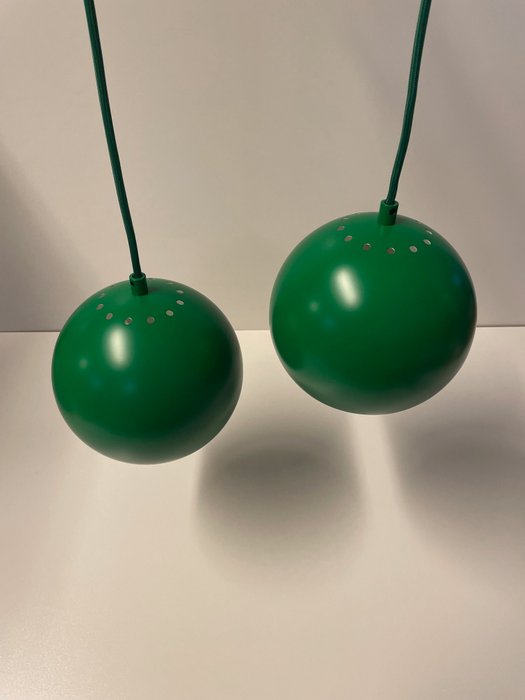 Frandsen - Benny Frandsen - Hengende lampe (2) - Frandsen Ball Pendel limited edition get-your-greens - Metall