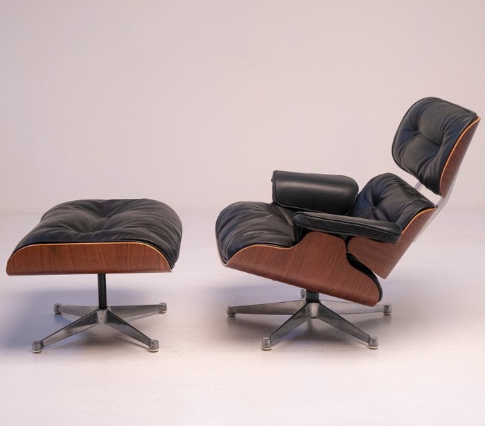 Herman Miller, ICF - Charles Eames - Nojatuoli (2) - Lounge Chair - Alumiini, Nahka, Ruusupuu