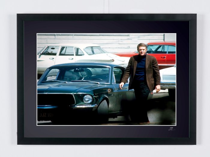 Bullitt (1968) - Steve McQueen - Photographie, Luxury Wooden Framed 70X50 cm - Limited Edition Nr 01 of 30 - Serial ID. 30724 - Original Certificate (COA), Hologram Logo Editor and QR