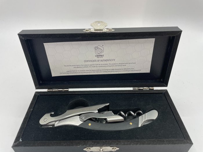 Laguiole Style de Vie - Corkscrew - Ebony traditional sommelier's knife with certificate of authenticity - Steel (stainless)