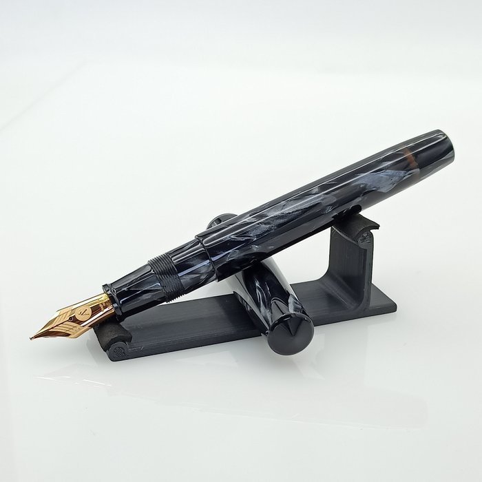 Armando Simoni Club - Bologna Extra - Minimalist - Grigio Perla Celluloid - Limited Edition 50 Pens - Füllfederhalter