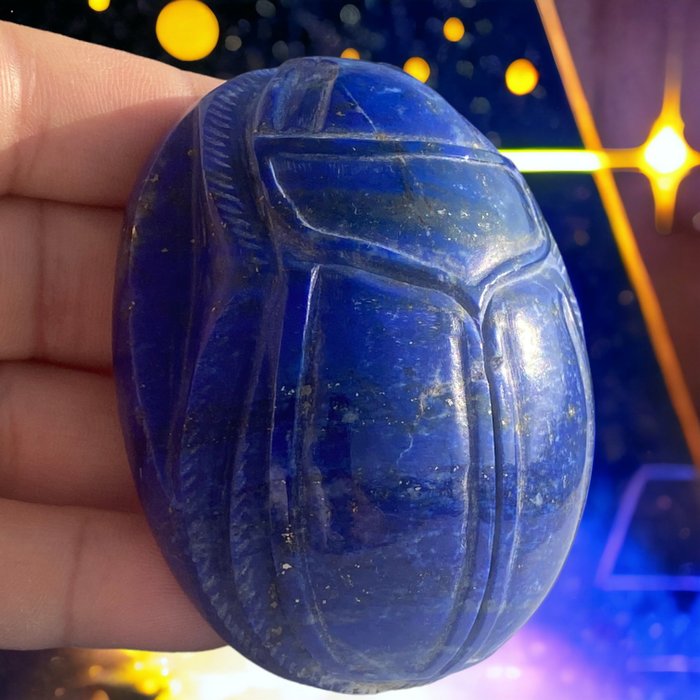 The Scarab: Symbol of Rebirth in Ancient Egypt - Kheperer, the mythological figure of the ancient - Height: 80 mm - Width: 60 mm- 278 g