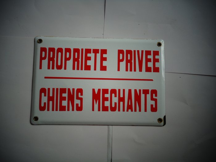 Propriete Privee - Chien Mechant - Placa esmaltada (1) - - Catawiki