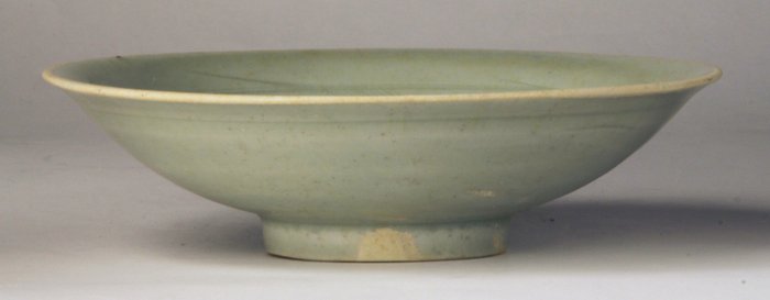 Piatto (1) - Qingbai - gres porcellanato - Cina - Dinastia Song
