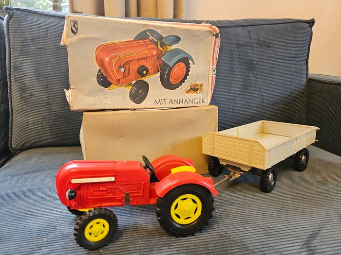 MS Toy Michael Seidel - Porsche Diesel model toy tractor with trailer - 1774/2 - Trattore Porsche Diesel - 1960-1969 - Germania