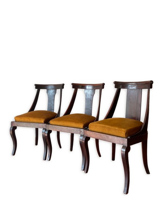 Krzesło (3) - Mahoń, Tkanina