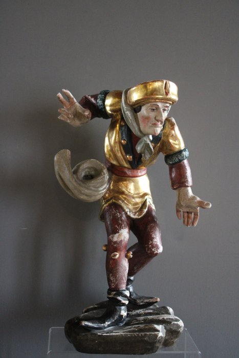 雕刻, Moriskendanser met dameshoed, naar het Goldenes Dächle Innsbruck, Oostenrijk - 36 cm - 木