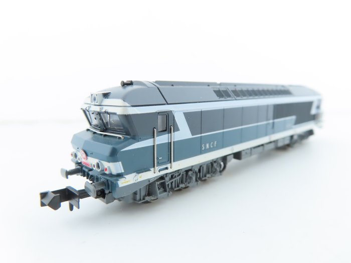Trix N - 12748 - Locomotiva diesel - CC72000 - SNCF