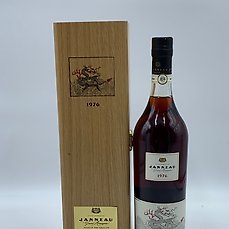 Janneau 1976 36 years old – Year of the Fire Dragon  – b. 2012 – 70cl