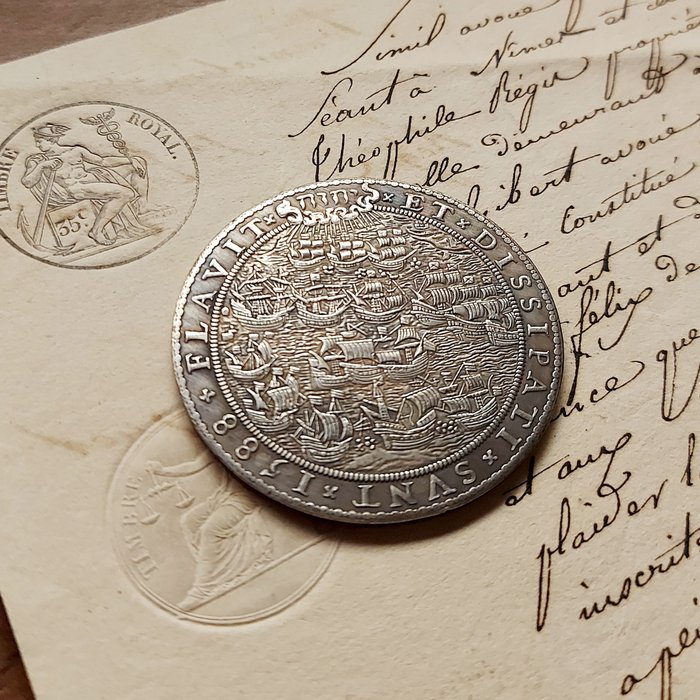 纸镇 - 900 银（38.1 克）。荷兰海军舰队
