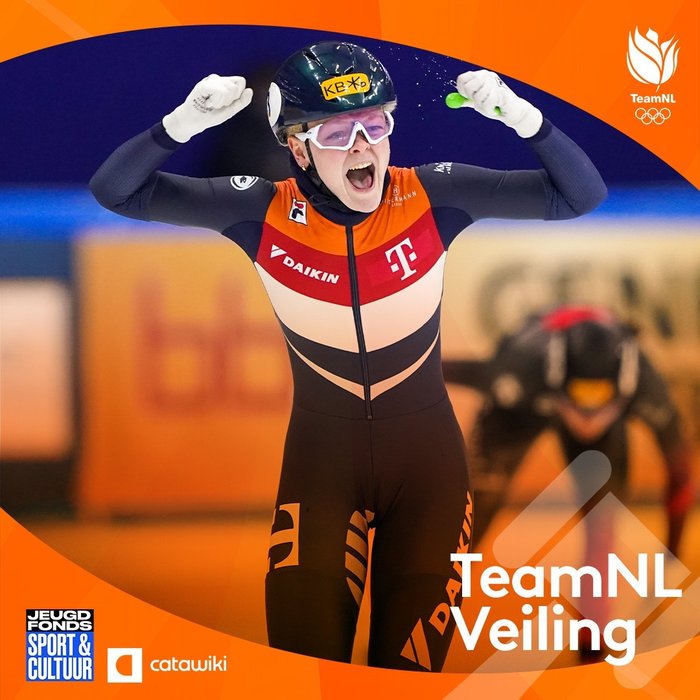 TeamNL - WK Shorttrack Seoul 2023 - Xandra Velzeboer - Competition worn skating suit signed + COA