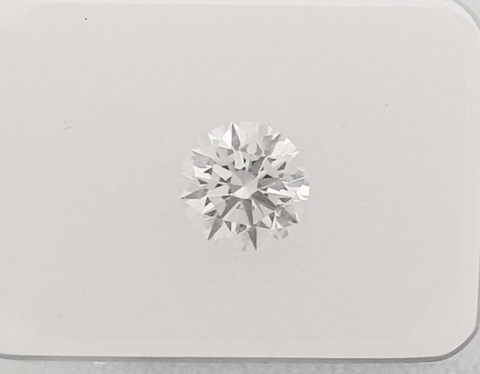 1 pcs Diamant  (Natuurlijk)  - 0.73 ct - Rond - D (kleurloos) - VS2 - Antwerp International Gemological Laboratories (AIG Israel)