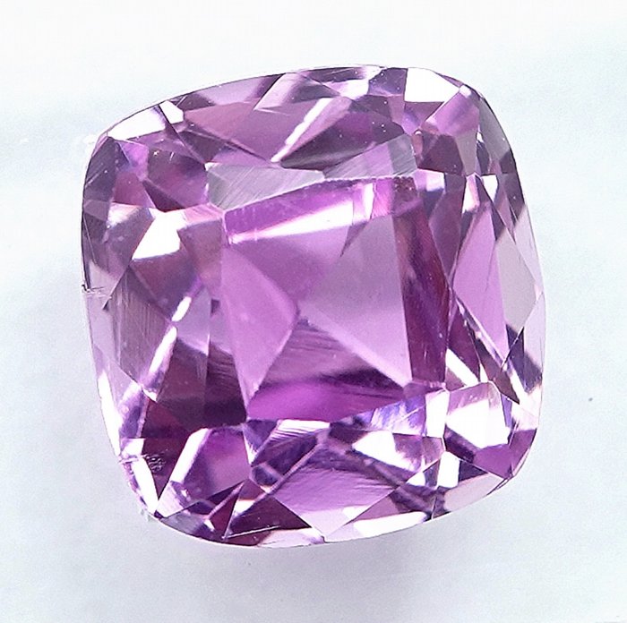 紫鋰輝石 - 3.69 ct