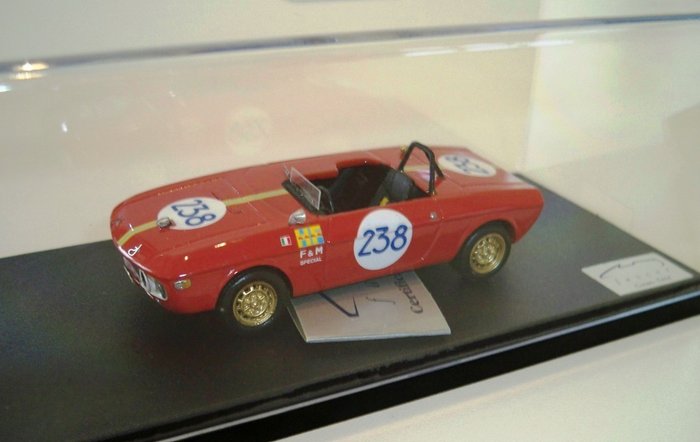 Faxcar 1:43 - 1 - Voiture de course miniature - Lancia Fulvia F&M Barchetta Targa Florio '69 #238 Munari Hand built kit - FC002B