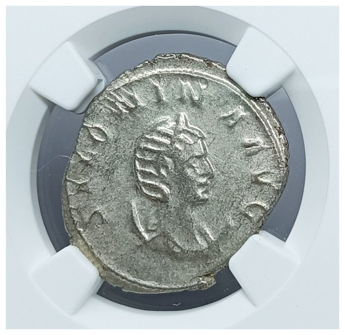 Impero romano. Salonina (Augusta, 254-268 d.C.). Antoninianus Mediolanum - Fecunditas with 2 childs