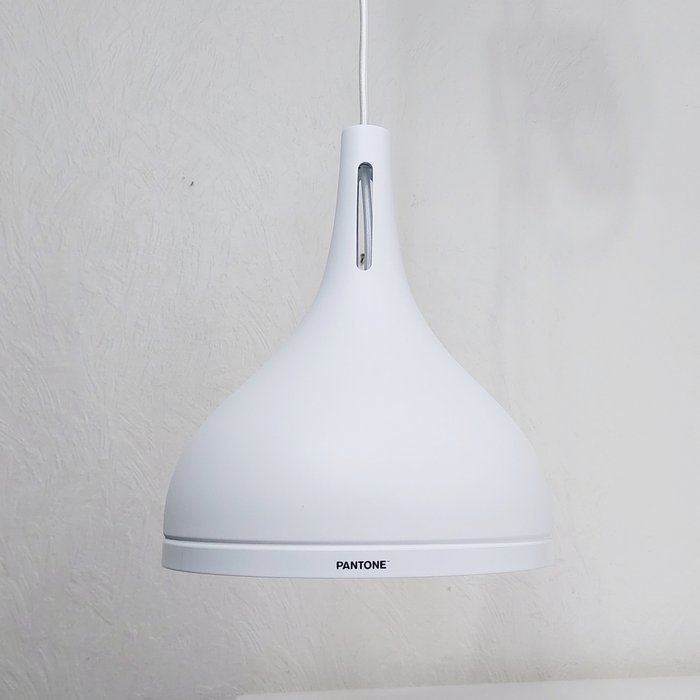 e3light - - Color experts PANTONE - Hanging lamp - Pantone Castor 25 - White - Metal