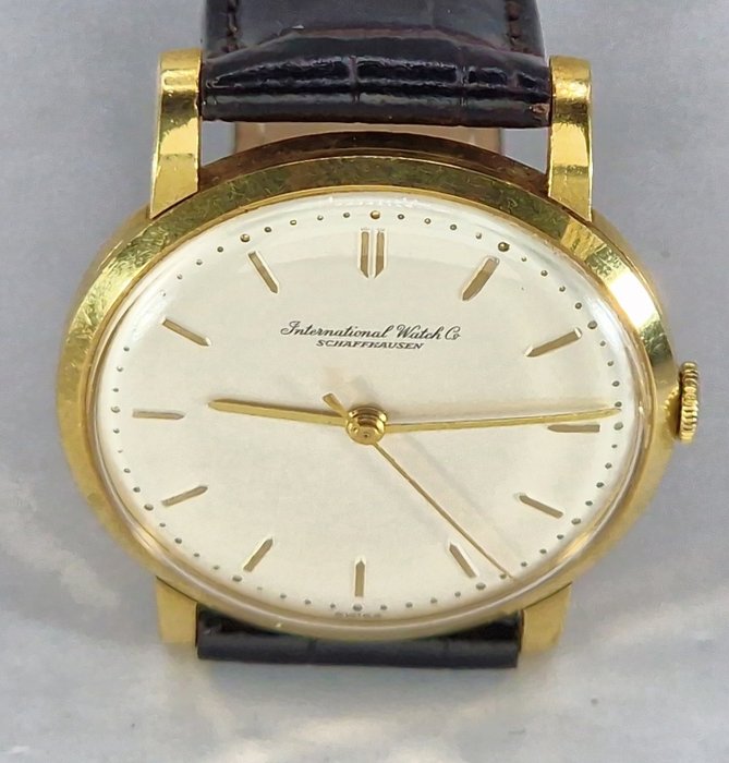 International Watch Schaffhausen - 18Kt Golduhr - Eigenkaliber 401 - Uniszex - Svájc 1955 körül