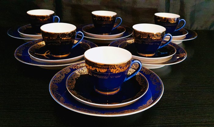Lomonosov Imperial Porcelain Factory - Servizio da caffè per 6 persone (12) - Porcellana