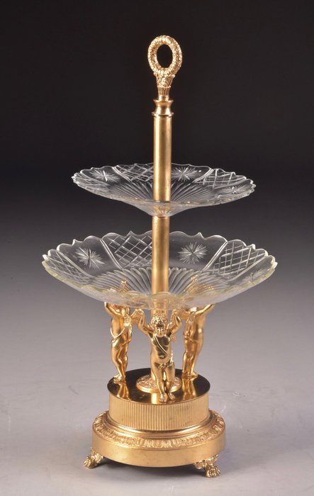 Centre de table  - Bronze doré avec cristal gravé