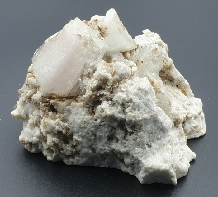 天然海藍寶石和螢石的組合 標本 - 高度: 59 mm - 闊度: 72.5 mm- 270 g - (1)